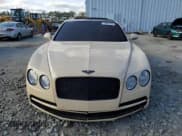 ✅ 2014 Bentley Flying Spur • VIN: SCBEC9ZA5EC089716 • Lot: 70884943. Wystawiony na Copart z przebiegiem Nie podano. Bezpłatny archiwum sprzedaży aukcyjnych z USA i szczegółowy raport historii pojazdu na DreamBid. Zdjęcie 5.