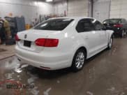 ✅ 2012 Volkswagen Jetta S • VIN: 3VW1K7AJXCM353326 • Лот: 41582886. Опубликован ранее на IAAI с пробегом 120 390 миль. Бесплатный доступ к архиву аукционных продаж из США и подробный отчёт об истории автомобиля на DreamBid. Изображение 4.