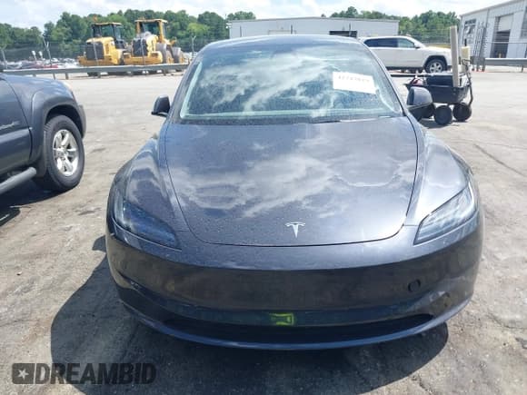 ✅ 2025 Tesla Model 3 Long Range • VIN: 5YJ3E1EB6SF924798 • Лот: 42747819. Опубликован ранее на IAAI с пробегом Не указан. Бесплатный доступ к архиву аукционных продаж из США и подробный отчёт об истории автомобиля на DreamBid. Изображение 12.