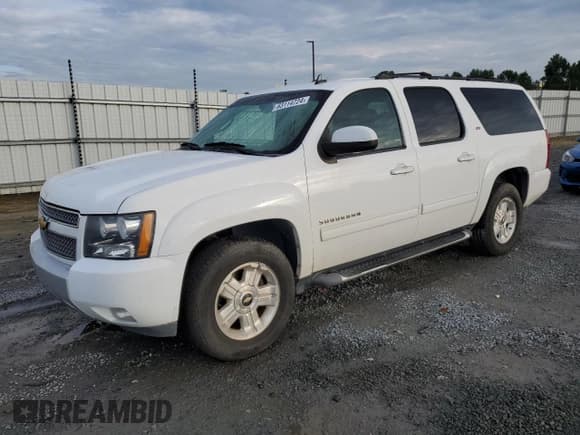 ✅ 2013 Chevrolet Suburban LT • VIN: 1GNSCJE06DR203594 • Lot: 63114724. Wystawiony na Copart z przebiegiem 263 456 mil. Bezpłatny archiwum sprzedaży aukcyjnych z USA i szczegółowy raport historii pojazdu na DreamBid. Zdjęcie 1.