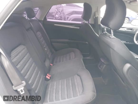 ✅ 2016 Ford Fusion SE • VIN: 3FA6P0H72GR216018 • Lot: 42163710. Listed on IAAI with 169,995 mi. Free auction sales archive from the USA and detailed vehicle history report at DreamBid. Image 8.