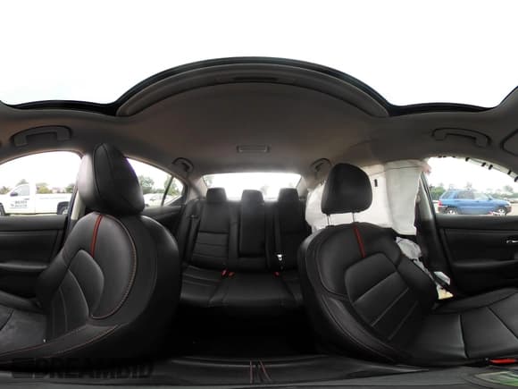 ✅ 2021 Nissan Sentra SR • VIN: 3N1AB8DVXMY212454 • Lot: 42699530. Listed on IAAI with 32,142 mi. Free auction sales archive from the USA and detailed vehicle history report at DreamBid. Image 18.