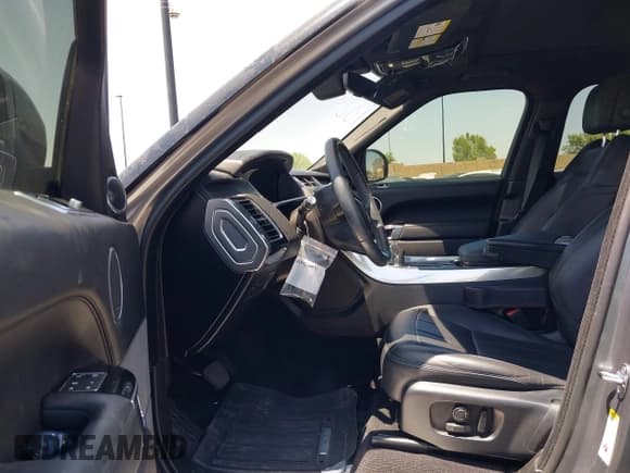 ✅ 2020 Land Rover Range Rover Sport HSE • VIN: SALWR2SU3LA896975 • Lot: 42592697. Listed on IAAI with 32,058 mi. Free auction sales archive from the USA and detailed vehicle history report at DreamBid. Image 5.