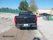 ✅ 2022 Chevrolet Colorado 2WD LT • VIN: 1GCGSCEN4N1109545 • Lot: 43528323. Listed on IAAI with Not provided. Free auction sales archive from the USA and detailed vehicle history report at DreamBid. Image 17.