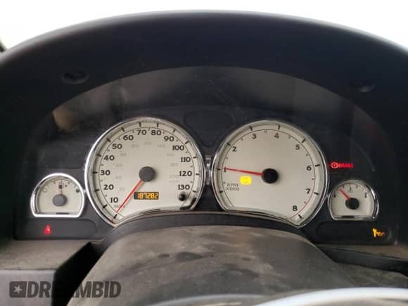 2007 Saturn VUE V6 z VIN 5GZCZ634X7S852471, wystawiony jako Copart lot #65646314 z przebiegiem 187 282 mil mil oraz Szkoda całkowita • Salvage title. Historia ofert i sprzedaży dostępna na DreamBid. Obrazek 9.