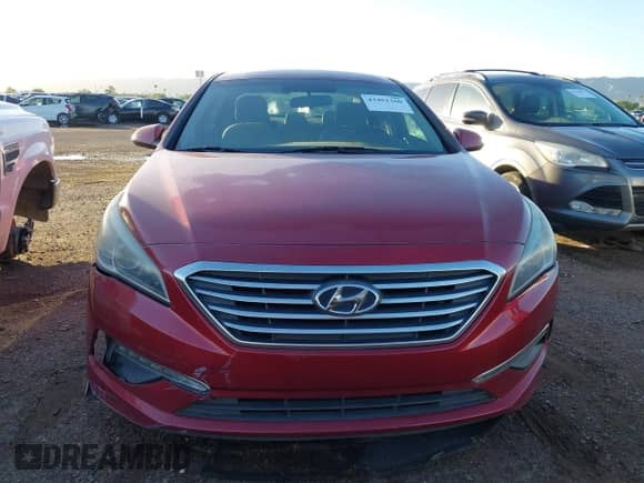 2015 Hyundai Sonata SE с VIN 5NPE24AF9FH005753, выставлен на аукционе IAAI как лот 43451360 с пробегом 184 939 миль миль и . История ставок и продаж доступна на DreamBid. Изображение 12.