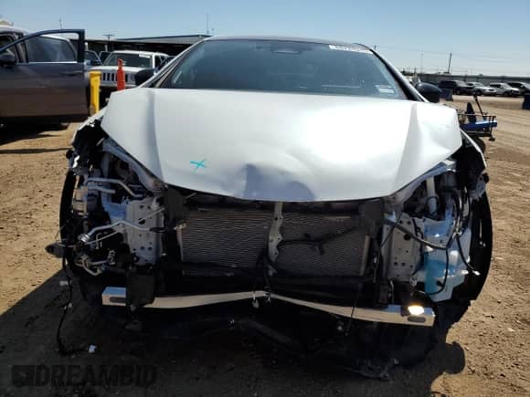 2024 Toyota Prius SE z VIN JTDACACU2R3017135, wystawiony jako Copart lot #68220315 z przebiegiem 16 476 mil mil oraz Szkoda całkowita • Salvage title. Historia ofert i sprzedaży dostępna na DreamBid. Obrazek 5.