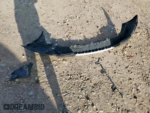 ✅ 2016 Ford Explorer Limited • VIN: 1FM5K8FH9GGD01908 • Лот: 87083925. Опубликован ранее на Copart с пробегом 131 910 миль. Бесплатный доступ к архиву аукционных продаж из США и подробный отчёт об истории автомобиля на DreamBid. Изображение 13.