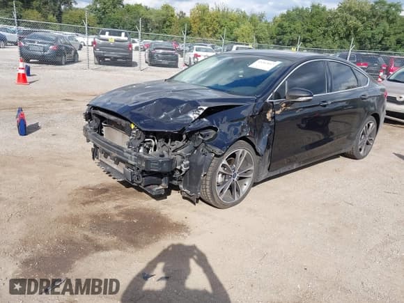 ✅ 2019 Ford Fusion Titanium • VIN: 3FA6P0D95KR187128 • Лот: 43262017. Опубликован ранее на IAAI с пробегом 133 379 миль. Бесплатный доступ к архиву аукционных продаж из США и подробный отчёт об истории автомобиля на DreamBid. Изображение 21.