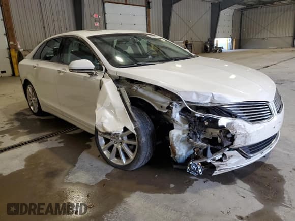 ✅ 2015 Lincoln MKZ • VIN: 3LN6L2J92FR607094 • Lot: 82484395. Wystawiony na Copart z przebiegiem 120 430 mil. Bezpłatny archiwum sprzedaży aukcyjnych z USA i szczegółowy raport historii pojazdu na DreamBid. Zdjęcie 4.