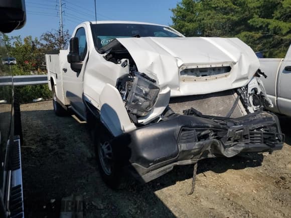 ✅ 2021 Chevrolet Silverado 2500HD • VIN: 1GB0WLE79MF140013 • Lot: 47771424. Wystawiony na Copart z przebiegiem 83 671 mil. Bezpłatny archiwum sprzedaży aukcyjnych z USA i szczegółowy raport historii pojazdu na DreamBid. Zdjęcie 4.