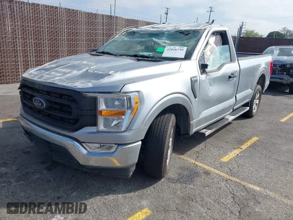 ✅ 2022 Ford F-150 XL • VIN: 1FTMF1C5XNKE58122 • Лот: 42026759. Опубликован ранее на IAAI с пробегом 43 943 миль. Бесплатный доступ к архиву аукционных продаж из США и подробный отчёт об истории автомобиля на DreamBid. Изображение 2.