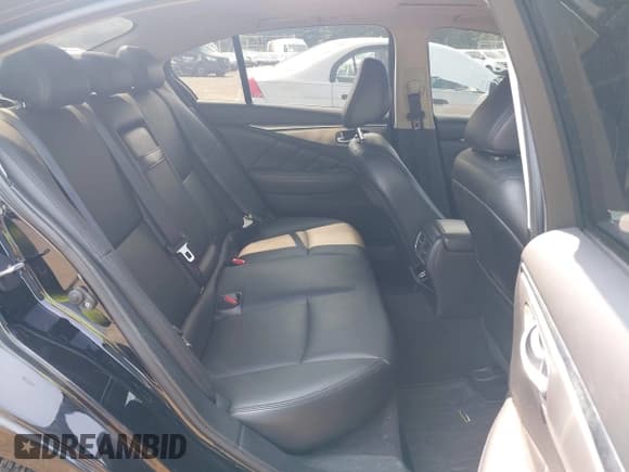 ✅ 2017 Infiniti Q50 Premium • VIN: JN1CV7AR6HM681163 • Lot: 42940175. Listed on IAAI with 114,289 mi. Free auction sales archive from the USA and detailed vehicle history report at DreamBid. Image 8.