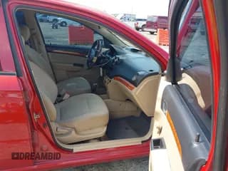 ✅ 2007 Chevrolet Aveo LS • VIN: KL1TD566X7B125233 • Lot: 42999589. Wystawiony na IAAI z przebiegiem 189 330 mil. Bezpłatny archiwum sprzedaży aukcyjnych z USA i szczegółowy raport historii pojazdu na DreamBid. Zdjęcie 5.