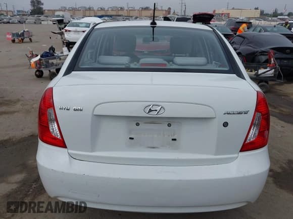 ✅ 2010 Hyundai Accent GLS • VIN: KMHCN4AC9AU427519 • Лот: 42644412. Опубликован ранее на IAAI с пробегом 151 726 миль. Бесплатный доступ к архиву аукционных продаж из США и подробный отчёт об истории автомобиля на DreamBid. Изображение 16.
