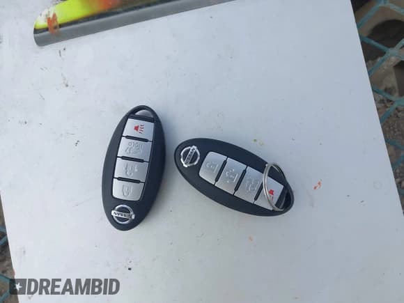 ✅ 2016 Nissan Rogue SL • VIN: 5N1AT2MV7GC823400 • Lot: 42989250. Wystawiony na IAAI z przebiegiem 121 224 mil. Bezpłatny archiwum sprzedaży aukcyjnych z USA i szczegółowy raport historii pojazdu na DreamBid. Zdjęcie 11.