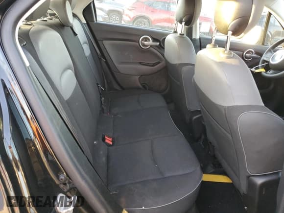 ✅ 2017 FIAT 500X Pop • VIN: ZFBCFXAH9HP517909 • Lot: 45048115. Listed on Copart with 52,600 mi. Free auction sales archive from the USA and detailed vehicle history report at DreamBid. Image 10.