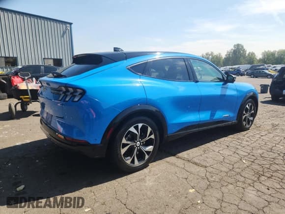 ✅ 2023 Ford Mustang Mach-E Premium • VIN: 3FMTK3R73PMA63489 • Lot: 71087955. Listed on Copart with 56,092 mi. Free auction sales archive from the USA and detailed vehicle history report at DreamBid. Image 3.