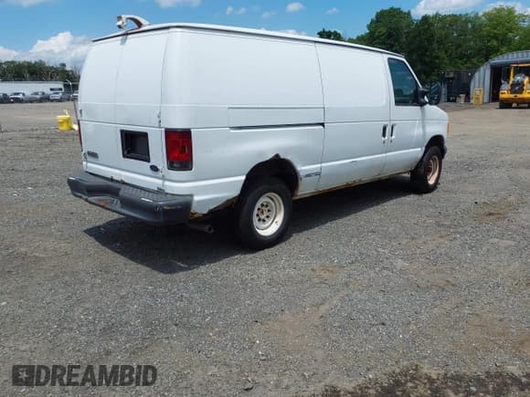 ✅ 2007 Ford Econoline Cargo Commercial • VIN: 1FTNE24W87DB00058 • Лот: 42342560. Опубликован ранее на IAAI с пробегом 283 309 миль. Бесплатный доступ к архиву аукционных продаж из США и подробный отчёт об истории автомобиля на DreamBid. Изображение 6.