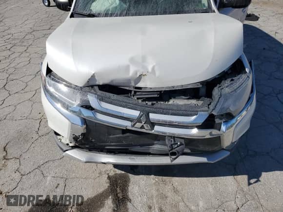 2017 Mitsubishi Outlander ES с VIN JA4AZ2A35HZ036153, выставлен на аукционе Copart как лот 85864605 с пробегом 154 255 миль миль и Списание • Salvage title. История ставок и продаж доступна на DreamBid. Изображение 12.