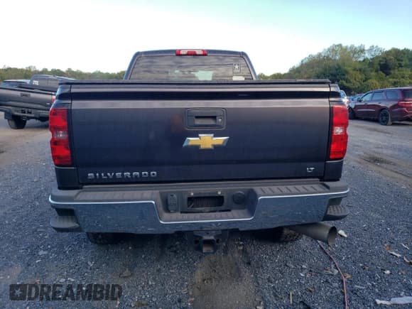 ✅ 2015 Chevrolet Silverado 2500HD LT • VIN: 1GC2KVE8XFZ140298 • Лот: 75211854. Опубликован ранее на Copart с пробегом 91 520 миль. Бесплатный доступ к архиву аукционных продаж из США и подробный отчёт об истории автомобиля на DreamBid. Изображение 6.