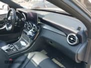 ✅ 2018 Mercedes-Benz C 43 AMG • VIN: 55SWF6EB7JU252738 • Lot: 42544186. Wystawiony na IAAI z przebiegiem 58 202 mil. Bezpłatny archiwum sprzedaży aukcyjnych z USA i szczegółowy raport historii pojazdu na DreamBid. Zdjęcie 5.