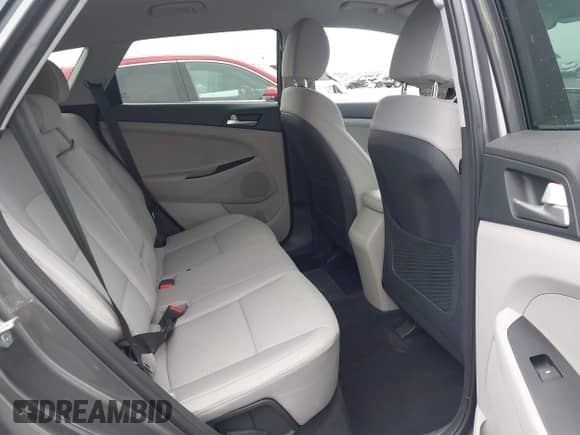 2021 Hyundai Tucson SE z VIN KM8J23A46MU336831, wystawiony jako IAAI lot #43334439 z przebiegiem 25 348 mil mil oraz . Historia ofert i sprzedaży dostępna na DreamBid. Obrazek 8.