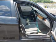 ✅ 2006 BMW 3 Series 325i • VIN: WBAVB13596KX65960 • Лот: 42460430. Опубликован ранее на IAAI с пробегом 331 860 миль. Бесплатный доступ к архиву аукционных продаж из США и подробный отчёт об истории автомобиля на DreamBid. Изображение 5.