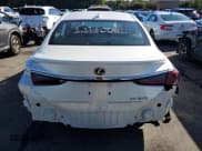 ✅ 2025 Lexus ES 350 • VIN: 58ADZ1B11SU199532 • Lot: 68655885. Wystawiony na Copart z przebiegiem 2 965 mil. Bezpłatny archiwum sprzedaży aukcyjnych z USA i szczegółowy raport historii pojazdu na DreamBid. Zdjęcie 6.