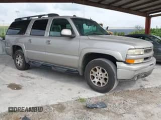 ✅ 2004 Chevrolet Suburban LS • VIN: 3GNFK16Z14G316015 • Lot: 43213272. Listed on IAAI with 106,147 mi. Free auction sales archive from the USA and detailed vehicle history report at DreamBid. Image 1.