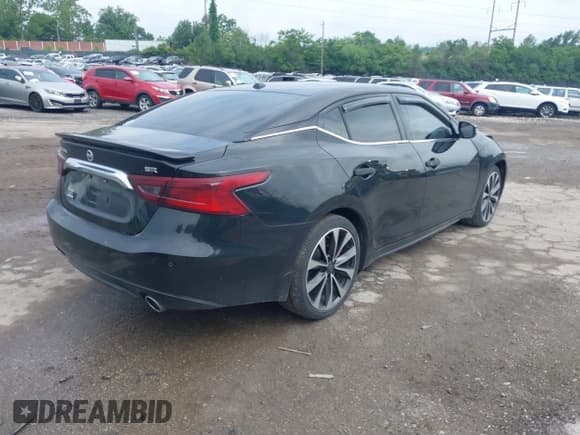 ✅ 2016 Nissan Maxima S • VIN: 1N4AA6AP5GC415524 • Lot: 42370187. Listed on IAAI with 71,642 mi. Free auction sales archive from the USA and detailed vehicle history report at DreamBid. Image 4.