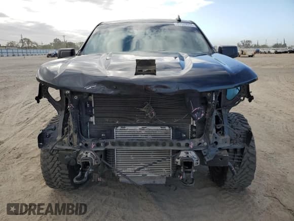 ✅ 2021 Chevrolet Silverado 1500 Custom • VIN: 3GCPYBEK1MG330261 • Lot: 77528044. Wystawiony na Copart z przebiegiem 46 753 mil. Bezpłatny archiwum sprzedaży aukcyjnych z USA i szczegółowy raport historii pojazdu na DreamBid. Zdjęcie 5.