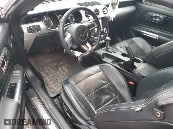 ✅ 2016 Ford Mustang EcoBoost Premium • VIN: 1FA6P8TH2G5300678 • Лот: 91689485. Опубликован ранее на Copart с пробегом 158 197 миль. Бесплатный доступ к архиву аукционных продаж из США и подробный отчёт об истории автомобиля на DreamBid. Изображение 8.