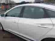 2016 Hyundai Azera Limited with VIN KMHFH4JGXGA536654, listed as a IAAI auction lot 41630707 with 87,428 mi miles and . Bid and sale history available at DreamBid. Image 14.