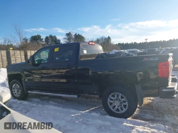 ✅ 2015 Chevrolet Silverado 2500HD LT • VIN: 1GC1KVEG9FF102081 • Лот: 43846233. Опубликован ранее на IAAI с пробегом 117 900 миль. Бесплатный доступ к архиву аукционных продаж из США и подробный отчёт об истории автомобиля на DreamBid. Изображение 14.