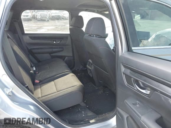 ✅ 2023 Honda CR-V Sport • VIN: 7FARS6H57PE023781 • Lot: 41829582. Wystawiony na IAAI z przebiegiem 9 651 mil. Bezpłatny archiwum sprzedaży aukcyjnych z USA i szczegółowy raport historii pojazdu na DreamBid. Zdjęcie 8.