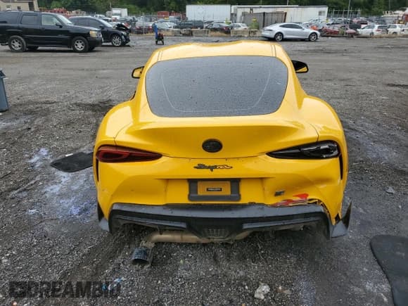 ✅ 2021 Toyota Supra 3.0 • VIN: WZ1DB0C08MW040533 • Lot: 70953135. Wystawiony na Copart z przebiegiem 42 970 mil. Bezpłatny archiwum sprzedaży aukcyjnych z USA i szczegółowy raport historii pojazdu na DreamBid. Zdjęcie 6.