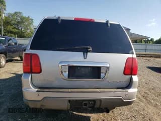✅ 2003 Lincoln Navigator Luxury • VIN: 5LMFU28R63LJ03321 • Lot: 59796874. Wystawiony na Copart z przebiegiem Nie podano. Bezpłatny archiwum sprzedaży aukcyjnych z USA i szczegółowy raport historii pojazdu na DreamBid. Zdjęcie 6.