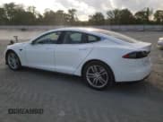 ✅ 2014 Tesla Model S 60 • VIN: 5YJSA1H18EFP33284 • Lot: 57434905. Wystawiony na Copart z przebiegiem 156 750 mil. Bezpłatny archiwum sprzedaży aukcyjnych z USA i szczegółowy raport historii pojazdu na DreamBid. Zdjęcie 2.