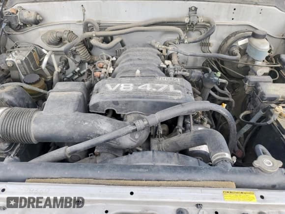 ✅ 2005 Toyota Sequoia SR5 • VIN: 5TDZT34A65S240712 • Лот: 82095135. Опубликован ранее на Copart с пробегом 264 614 миль. Бесплатный доступ к архиву аукционных продаж из США и подробный отчёт об истории автомобиля на DreamBid. Изображение 12.