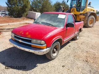 ✅ 1999 Chevrolet S-10 • VIN: 1GCCS14X6X8212451 • Лот: 41891148. Опубликован ранее на IAAI с пробегом Не указан. Бесплатный доступ к архиву аукционных продаж из США и подробный отчёт об истории автомобиля на DreamBid. Изображение 2.