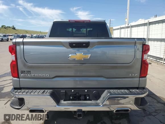 ✅ 2023 Chevrolet Silverado 1500 LTZ • VIN: 2GCUDGED4P1116696 • Lot: 62936395. Wystawiony na Copart z przebiegiem Nie podano. Bezpłatny archiwum sprzedaży aukcyjnych z USA i szczegółowy raport historii pojazdu na DreamBid. Zdjęcie 6.