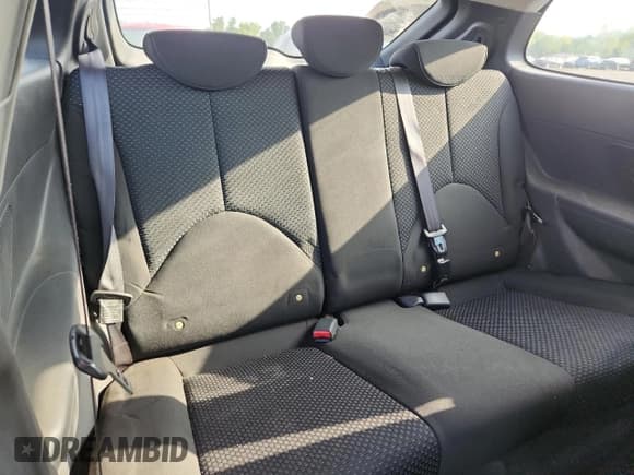 ✅ 2010 Hyundai Accent GS • VIN: KMHCM3AC5AU178391 • Лот: 68923585. Опубликован ранее на Copart с пробегом 162 000 миль. Бесплатный доступ к архиву аукционных продаж из США и подробный отчёт об истории автомобиля на DreamBid. Изображение 10.