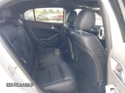 ✅ 2019 Mercedes-Benz GLA 250 • VIN: WDCTG4GB2KU004483 • Lot: 43152553. Wystawiony na IAAI z przebiegiem 43 731 mil. Bezpłatny archiwum sprzedaży aukcyjnych z USA i szczegółowy raport historii pojazdu na DreamBid. Zdjęcie 8.