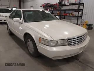 ✅ 2000 Cadillac Seville Luxury SLS • VIN: 1G6KS54Y3YU321733 • Lot: 43634671. Wystawiony na IAAI z przebiegiem 133 384 mil. Bezpłatny archiwum sprzedaży aukcyjnych z USA i szczegółowy raport historii pojazdu na DreamBid. Zdjęcie 1.
