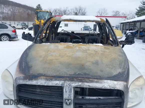 ✅ 2008 Dodge RAM • VIN: 1D3HU18N98J224961 • Лот: 41443903. Опубликован ранее на IAAI с пробегом Не указан. Бесплатный доступ к архиву аукционных продаж из США и подробный отчёт об истории автомобиля на DreamBid. Изображение 6.