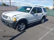 ✅ 2004 Ford Explorer XLS • VIN: 1FMZU62KX4UB34232 • Lot: 43726856. Wystawiony na IAAI z przebiegiem 206 379 mil. Bezpłatny archiwum sprzedaży aukcyjnych z USA i szczegółowy raport historii pojazdu na DreamBid. Zdjęcie 2.