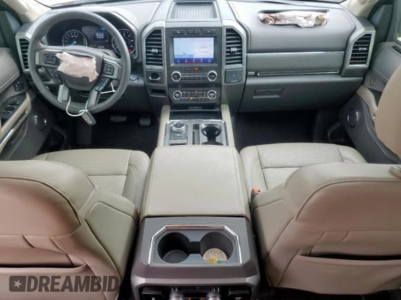 ✅ 2020 Ford Expedition XLT • VIN: 1FMJU1HT5LEA69007 • Lot: 54900945. Listed on Copart with 71,466 mi. Free auction sales archive from the USA and detailed vehicle history report at DreamBid. Image 8.