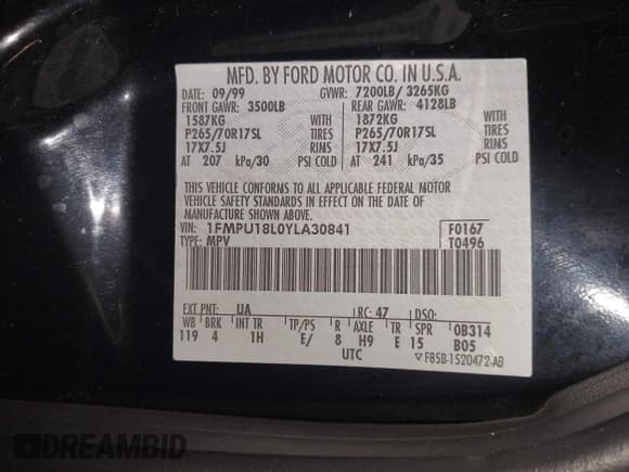 ✅ 2000 Ford Expedition Eddie Bauer • VIN: 1FMPU18L0YLA30841 • Lot: 43716676. Wystawiony na IAAI z przebiegiem 168 263 mil. Bezpłatny archiwum sprzedaży aukcyjnych z USA i szczegółowy raport historii pojazdu na DreamBid. Zdjęcie 9.