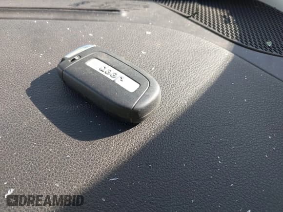 ✅ 2017 Jeep Renegade Sport • VIN: ZACCJBAB9HPF36666 • Лот: 43638836. Опубликован ранее на IAAI с пробегом 155 768 миль. Бесплатный доступ к архиву аукционных продаж из США и подробный отчёт об истории автомобиля на DreamBid. Изображение 11.